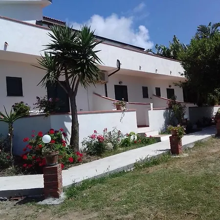 Europa Rooms And Restaurant Capo Vaticano Exterior foto