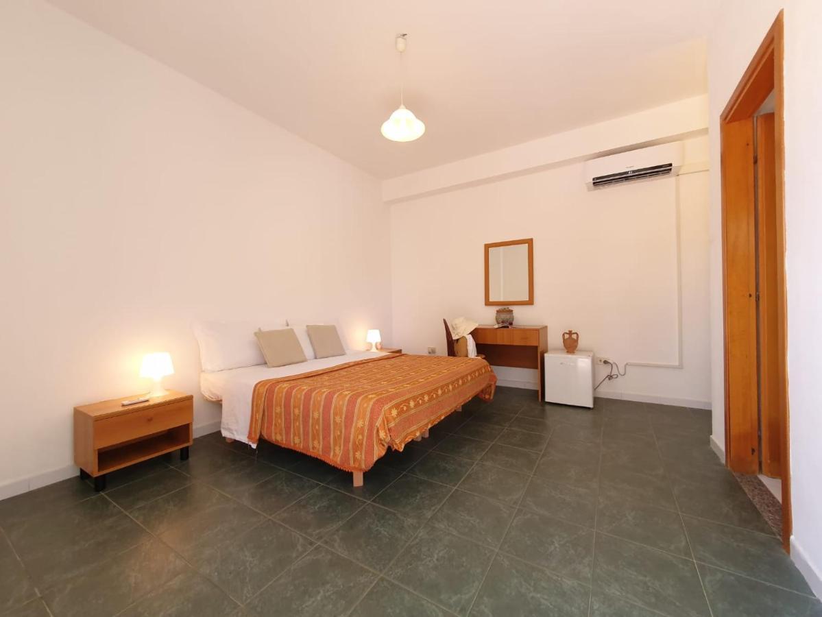 Europa And Restaurant Guest house Capo Vaticano